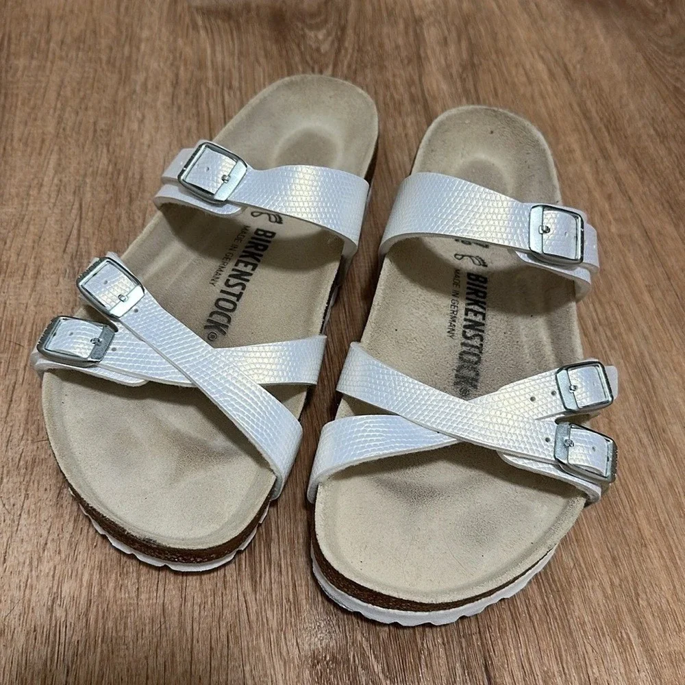 BIRKENSTOCK | Franca Iridescent White Snake Python Embossed Sandals, EU 37